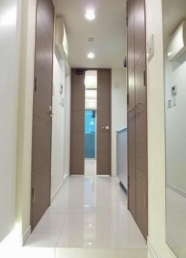 ※同仕様写真含む(玄関)