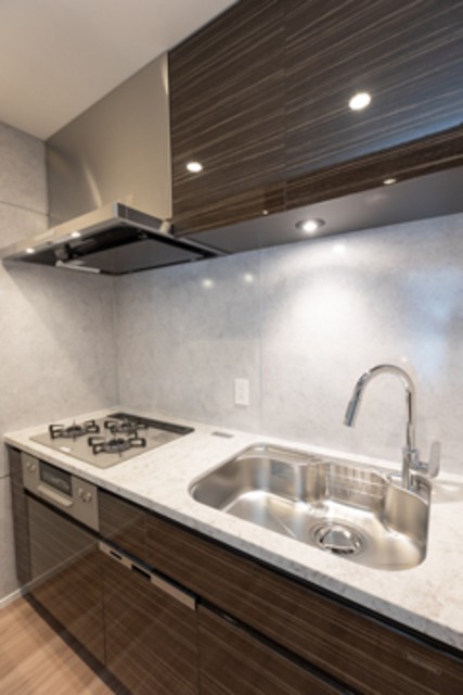 ※写真は同タイプ住戸です。(キッチン)