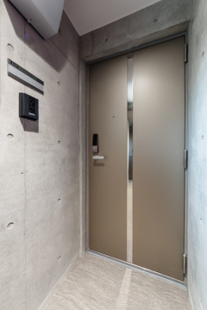 ※写真は同タイプ住戸です。(玄関)