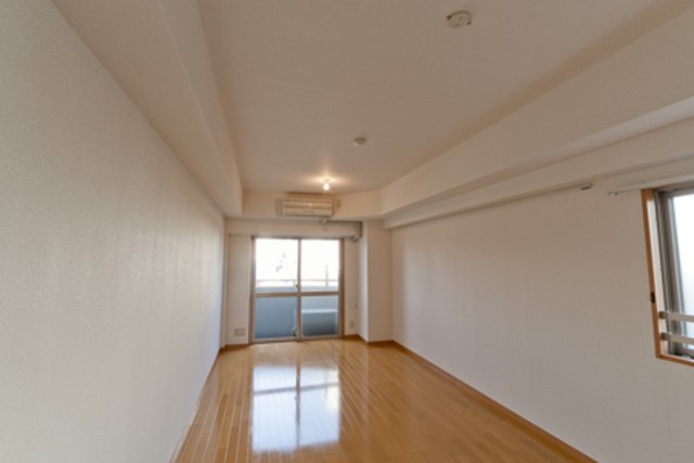 ※写真は同タイプ住戸です。(居間)