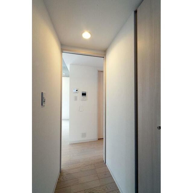 ※同仕様写真含む(玄関)