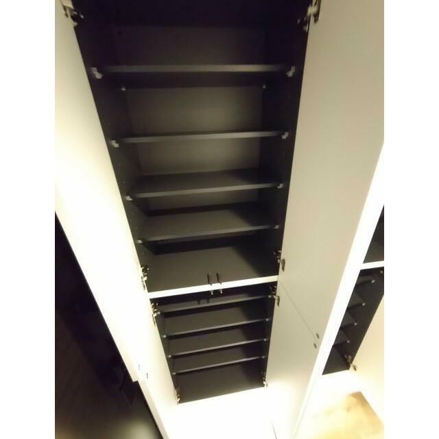 シューズボックス