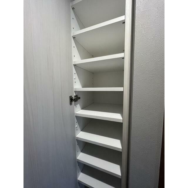 シューズボックス