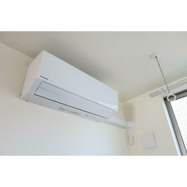 AC2基、室内物干し付！