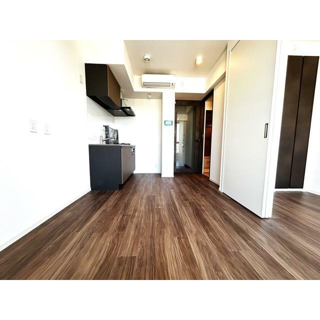 ※写真は同タイプ住戸です。(居間)