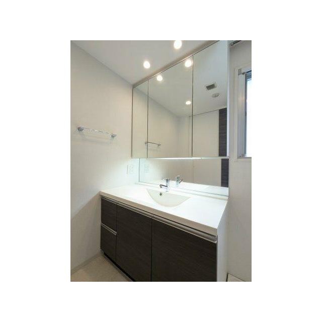 ※同仕様写真含む(内装)