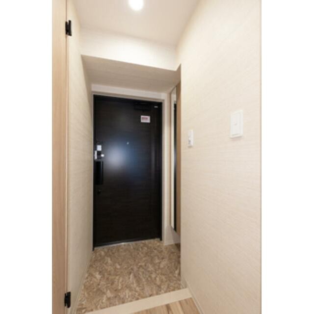 ※写真は同タイプ住戸です。(玄関)