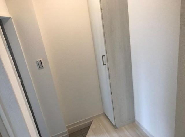 ※同仕様写真含む(玄関)