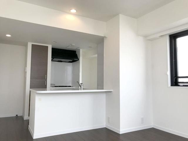 ※写真は同タイプ住戸です。(キッチン)