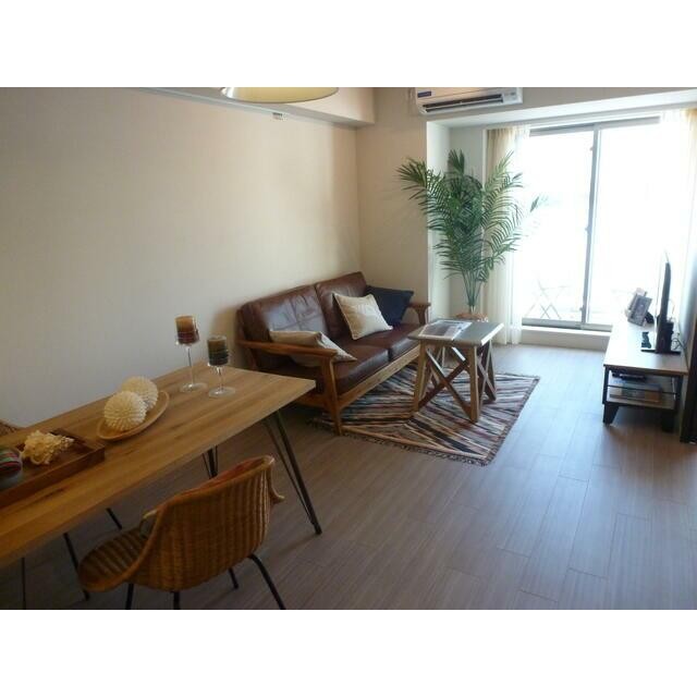 Hタイプ2013年11月撮影 MR時の写真で調度品等は含まれません。(居間)