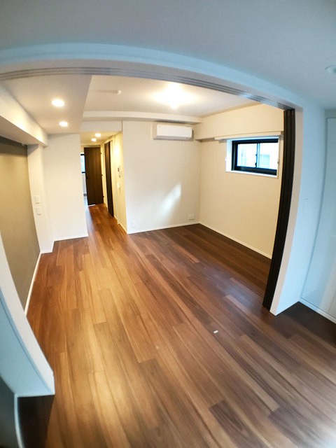 ※写真は同タイプ住戸です。(居間)