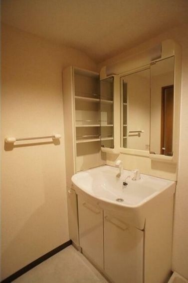 ※同仕様写真(内装)