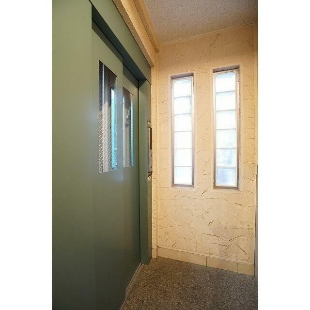 エレベーターホール