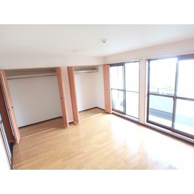 収納スペース有り(内装)