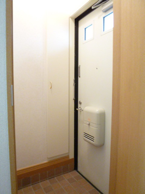 (玄関)