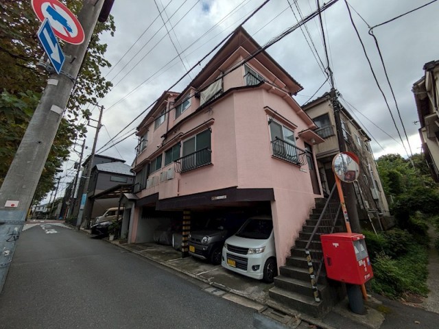 目黒区下目黒4丁目 【賃貸居住】アパート