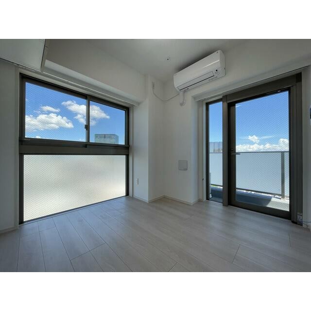 洋室4.5帖(居間)