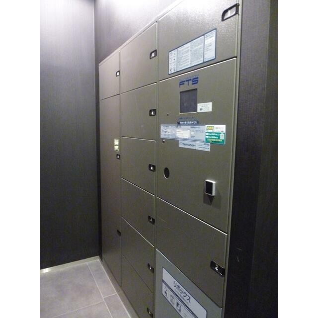 宅配ボックス：2016/1撮影