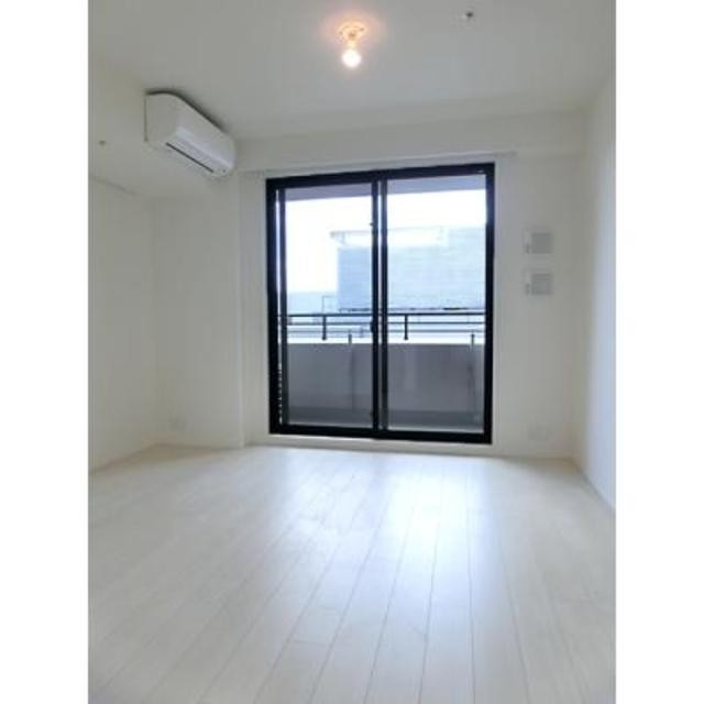 ※写真は同タイプ住戸です。(居間)