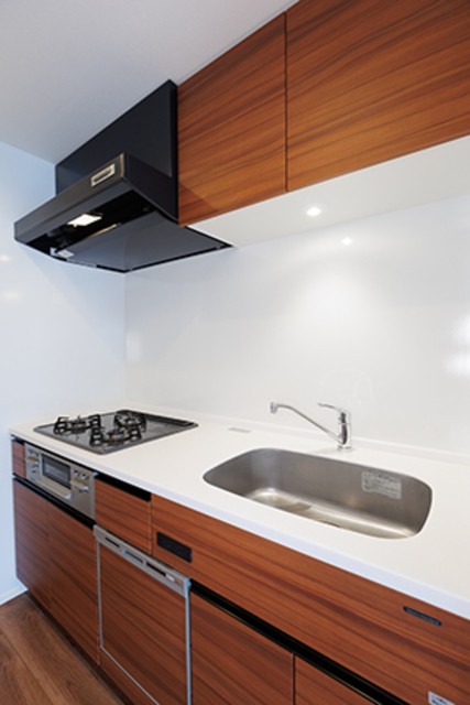 ※写真は同タイプ住戸です。(キッチン)