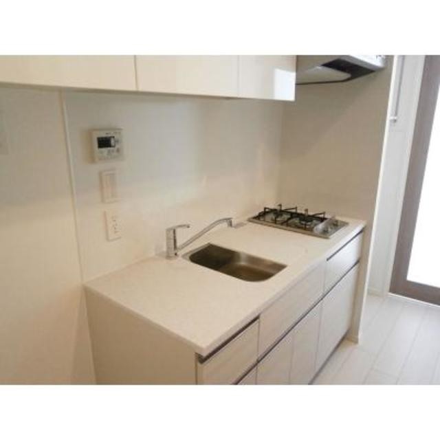 ※写真は同タイプ住戸です。(キッチン)