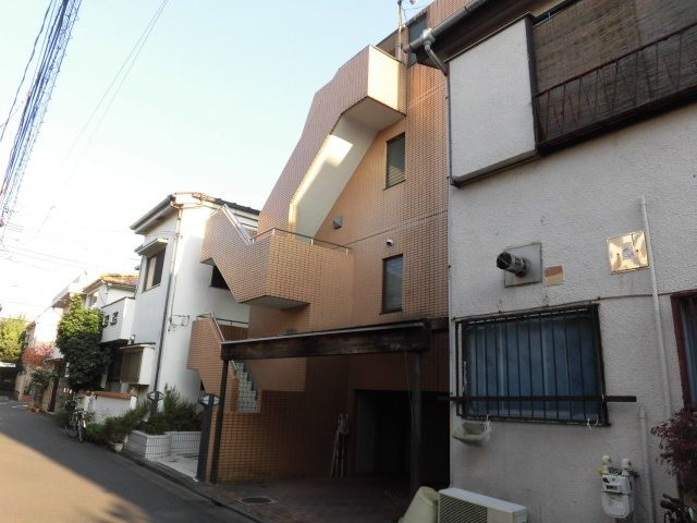 世田谷区下馬5丁目 【賃貸居住】マンション