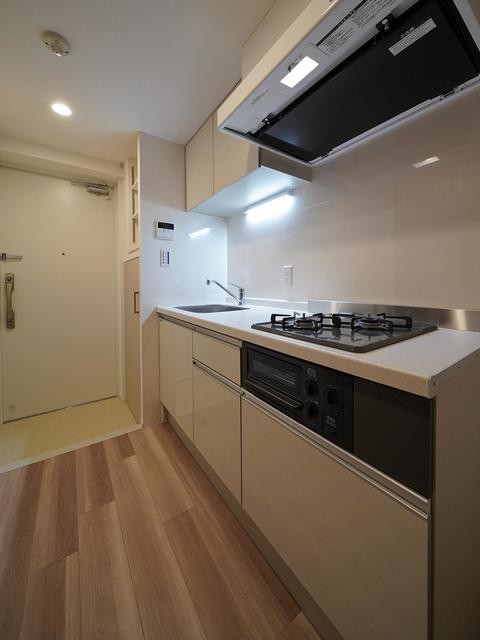 ※写真は同タイプ住戸です。(キッチン)