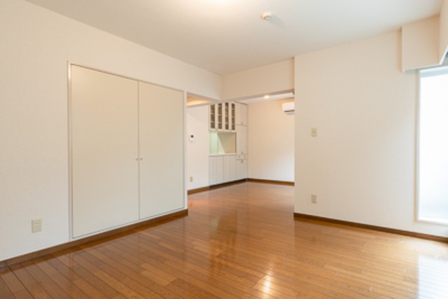 ※写真は同タイプ住戸です。(居間)