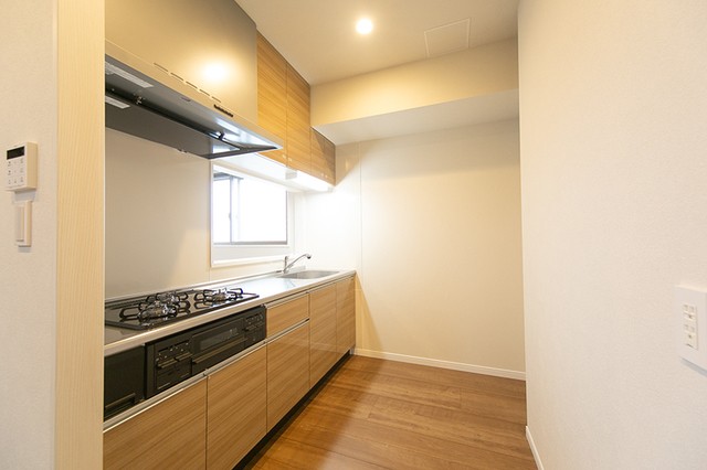 ※写真は同タイプ住戸です。(キッチン)