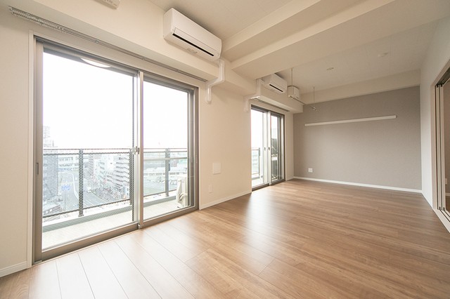 ※写真は同タイプ住戸です。(居間)