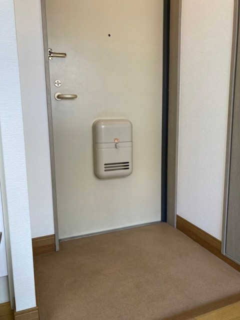 (玄関)