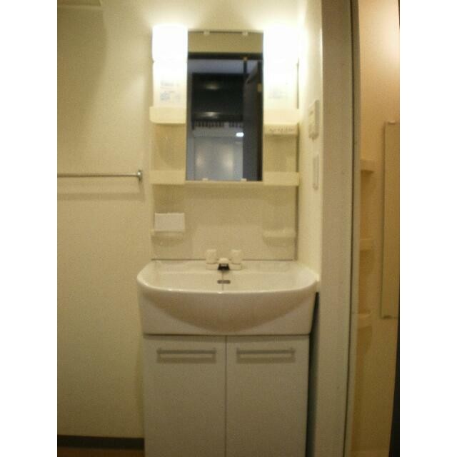 人気設備の独立洗面台※写真転用(内装)