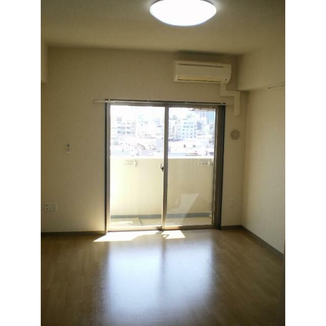 約8帖！照明は設備ではありません。※写真転用(居間)