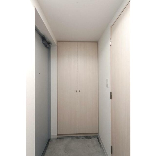 ※同仕様写真含む(玄関)