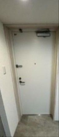 ※同仕様写真含む(玄関)