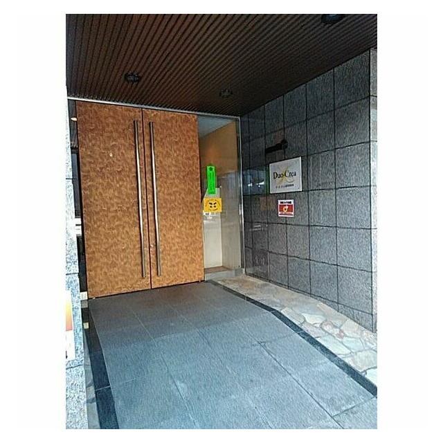 B棟エントランス(その他建物画像)