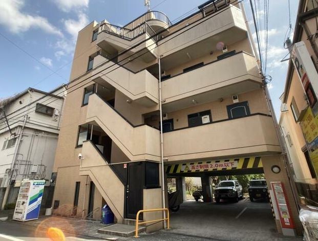 世田谷区下馬1丁目 【賃貸居住】マンション