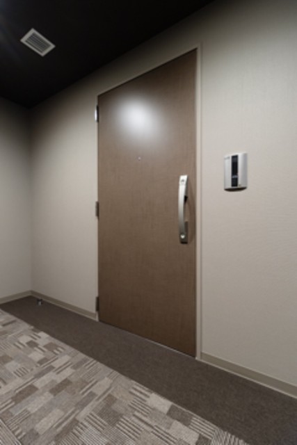 ※写真は同タイプ住戸です。(玄関)