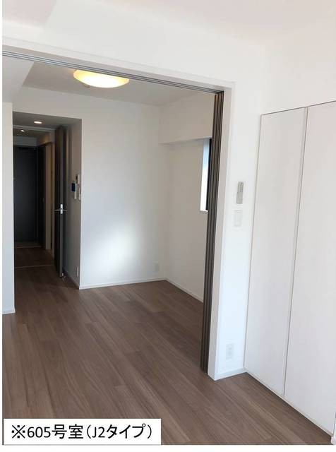 ※写真は同タイプ住戸です。(居間)