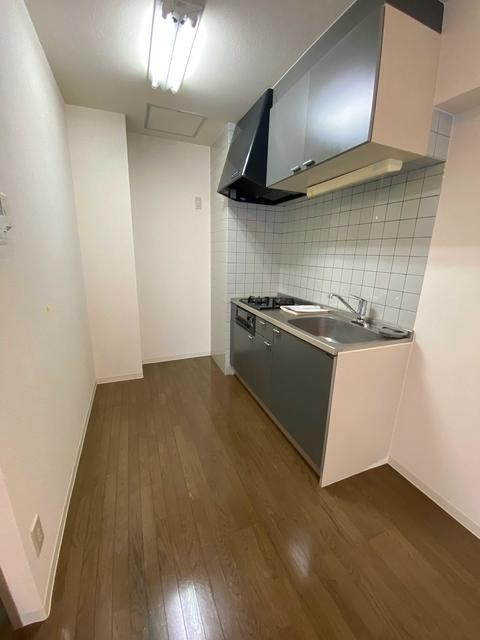 ※写真は同タイプ住戸です。(キッチン)