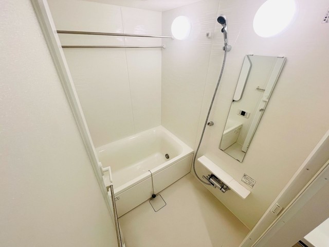 ※写真は同タイプ住戸です。(風呂)