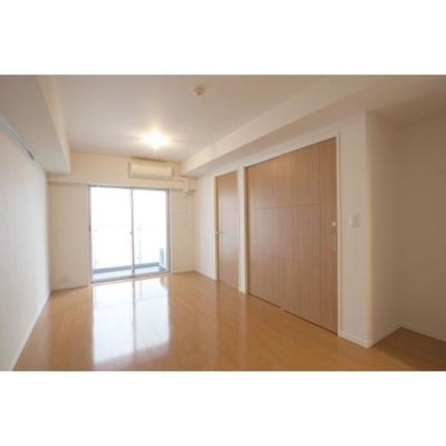 ※写真は同タイプ住戸です。(居間)