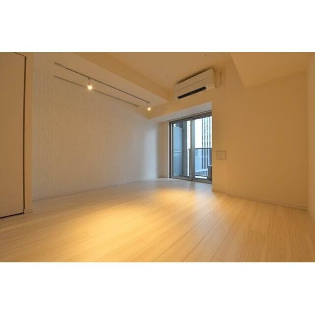 ※カラータイプ異なります。