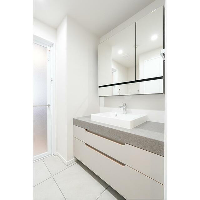 ※同仕様写真(内装)