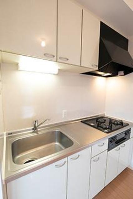 ※写真は同タイプ住戸です。(キッチン)