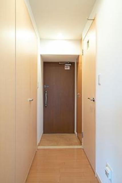 ※写真は同タイプ住戸です。(玄関)