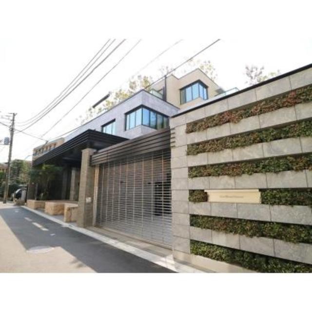 港区南青山4丁目 【賃貸居住】マンション