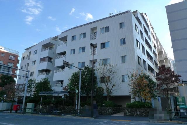 新宿区新宿7丁目 【賃貸居住】マンション