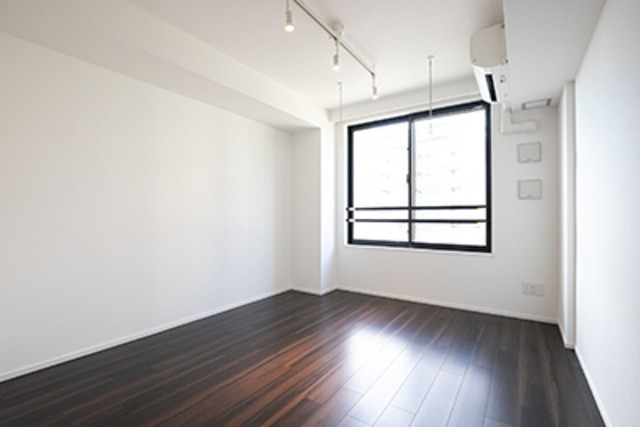 ※写真は同タイプ住戸です。(居間)