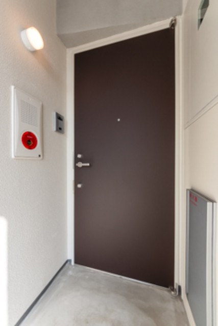 ※写真は同タイプ住戸です。(玄関)